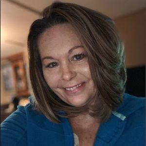 Meet your Posher, Tina